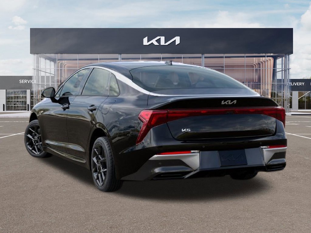 New 2026 Kia K5 LXS FWD image 4