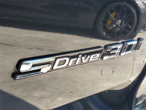 Used 2023 BMW X3 sDrive30i w/ Premium Package image 8