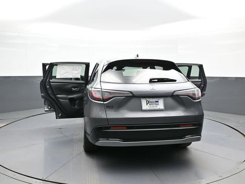 Used 2024 Honda HR-V EX-L image 46