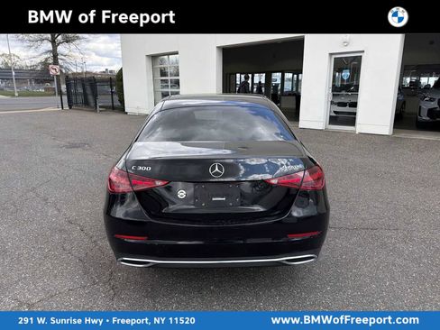 Used 2022 Mercedes-Benz C 300 4MATIC Sedan image 1