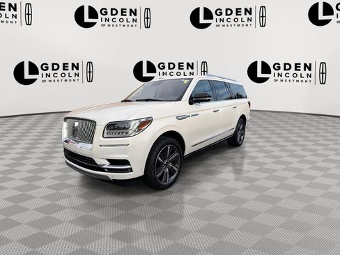 Used 2019 Lincoln Navigator L Reserve AWD/4WD image 4
