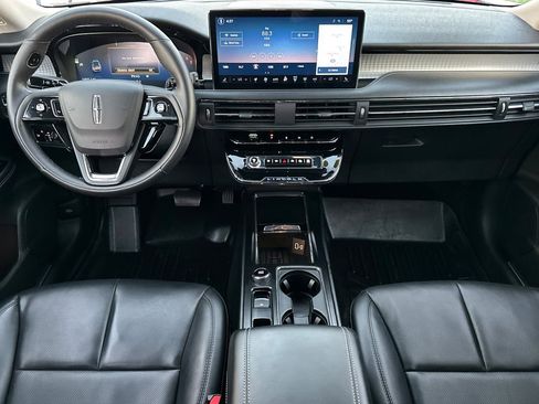 Used 2023 Lincoln Corsair FWD w/ Equipment Group 101A image 12