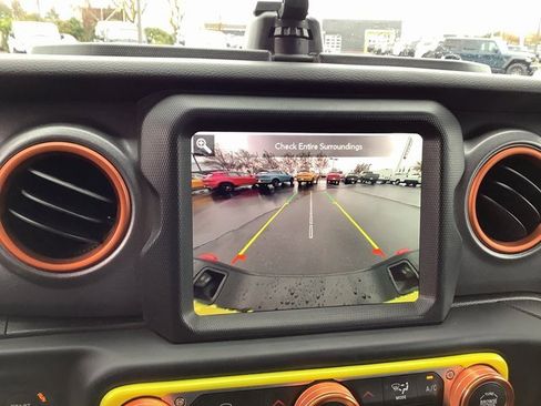 Used 2023 Jeep Gladiator Mojave w/ Trailer Tow Package image 20