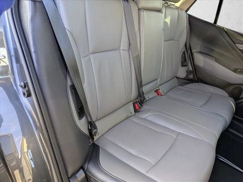 Used 2023 Subaru Outback Limited image 17
