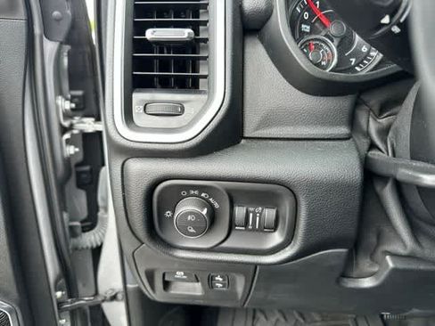 Used 2022 RAM 1500 Laramie w/ Sport Appearance Package AWD/4WD image 15