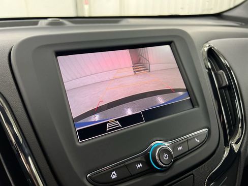 Used 2024 Chevrolet Equinox RS AWD/4WD image 14