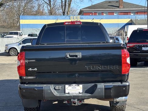 Used 2019 Toyota Tundra Limited w/ Limited Premium Package image 9