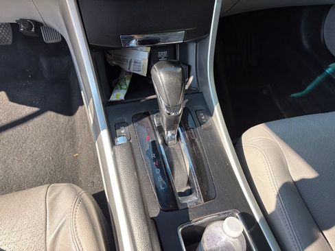 Used 2015 Honda Accord EX-L image 23