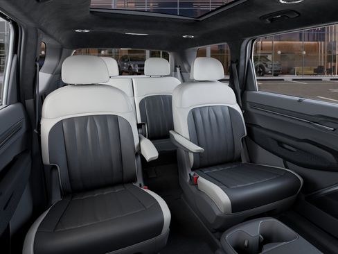 New 2026 Kia EV9 GT-Line AWD/4WD image 16