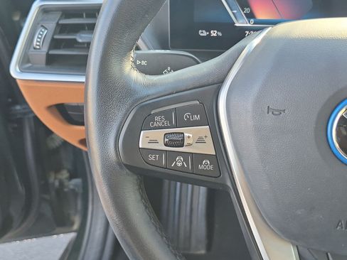Used 2024 BMW i4 eDrive40 w/ Premium Package RWD image 18