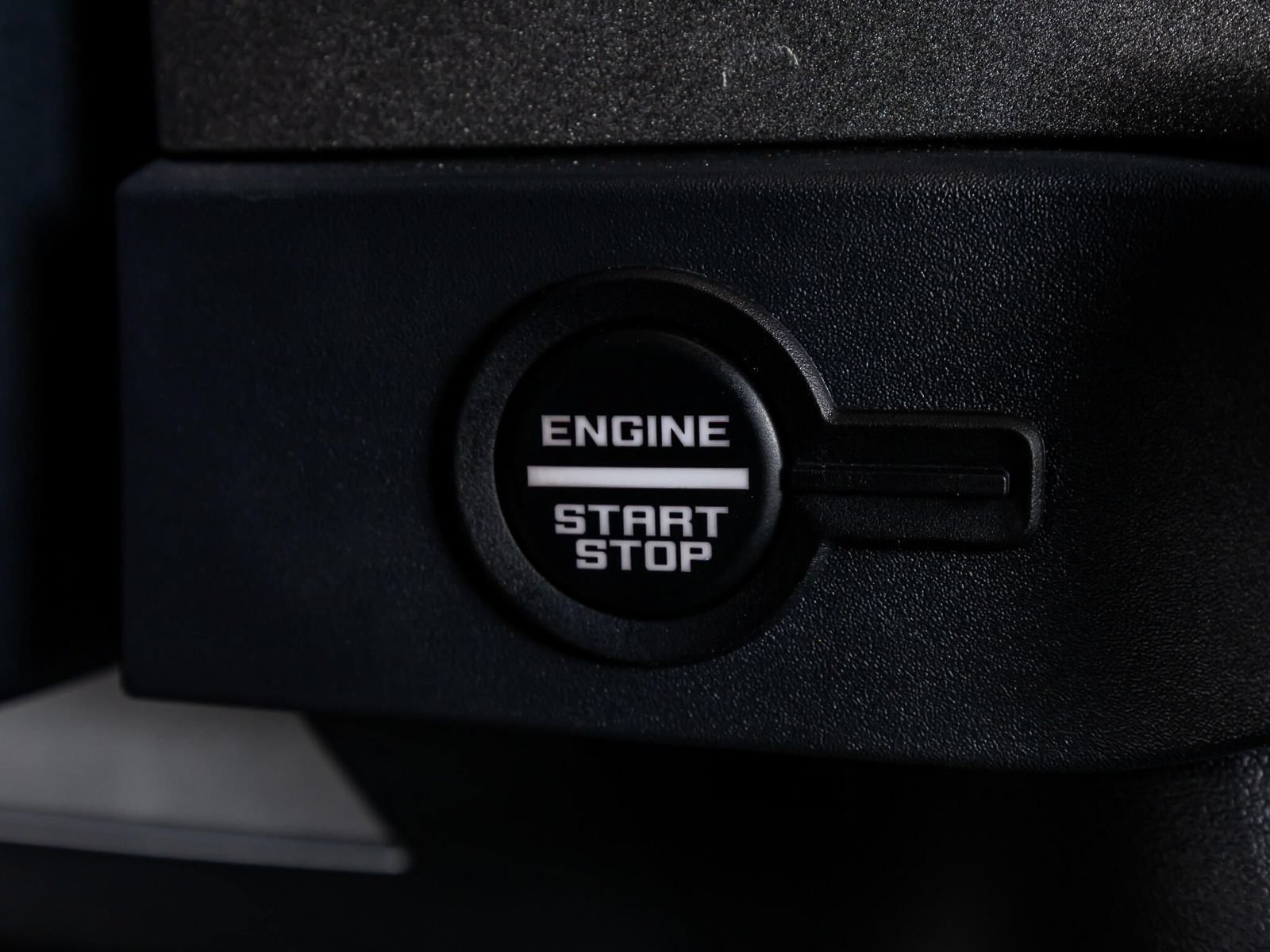 Used 2026 Ford Bronco Raptor AWD/4WD image 25