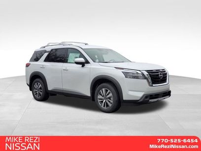 New 2025 Nissan Pathfinder SL
