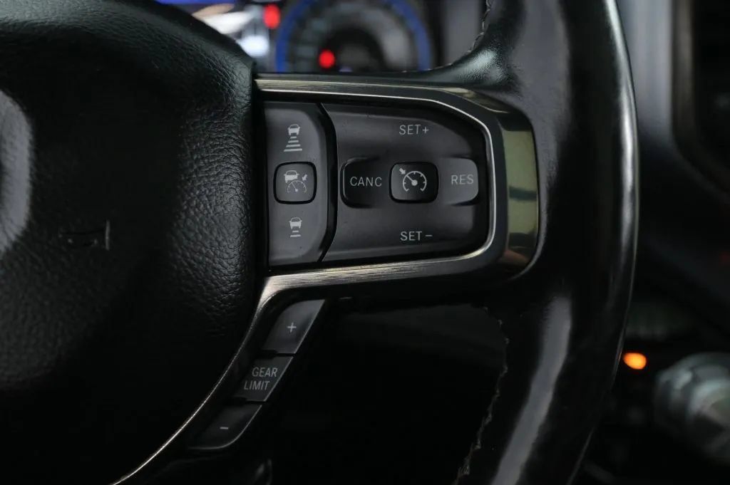 Used 2019 RAM 1500 Limited AWD/4WD image 31