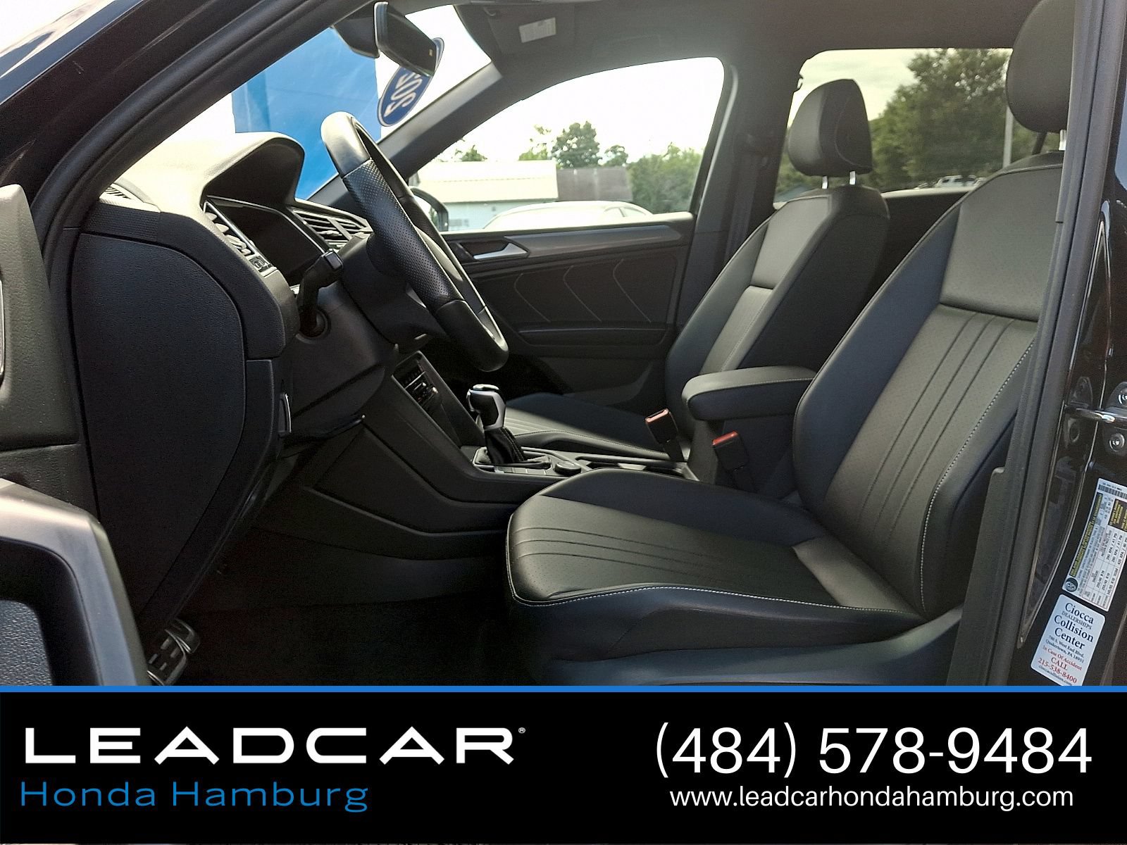 Used 2024 Volkswagen Tiguan SE R-Line AWD/4WD image 14