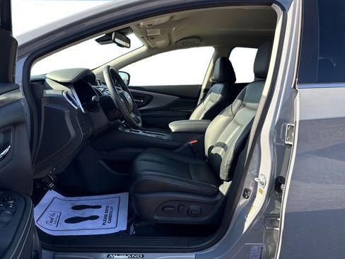 Used 2022 Nissan Murano SV w/ SV Midnight Edition Package image 10