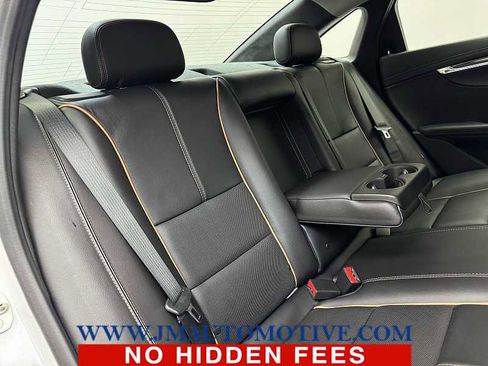 Used 2016 Chevrolet Impala LTZ w/ Enhanced Convenience Package image 18
