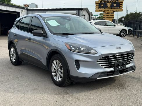 Used 2022 Ford Escape S FWD image 3