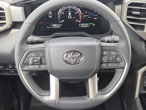 New 2026 Toyota Tundra Limited AWD/4WD image 16