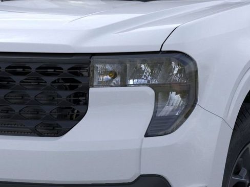 New 2026 Ford Maverick XLT image 19