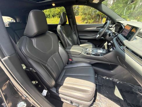 Used 2025 INFINITI QX60 Luxe w/ Black Edition FWD image 27