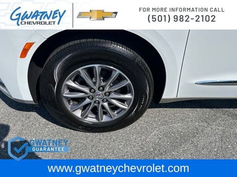 Used 2023 Buick Enclave Essence w/ LPO, Floor Liner Package FWD image 9