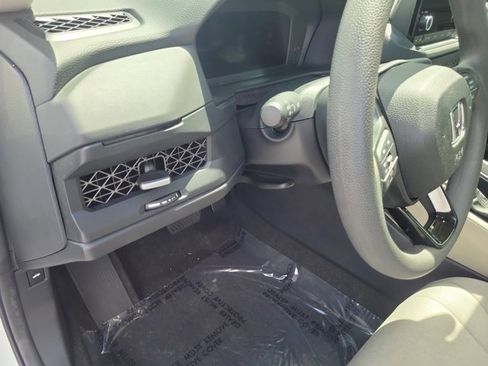 Used 2024 Honda Accord EX image 22