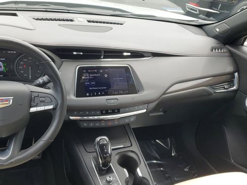 Used 2020 Cadillac XT4 Sport image 19