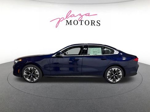 New 2026 BMW 530i xDrive w/ Premium Package AWD/4WD image 3