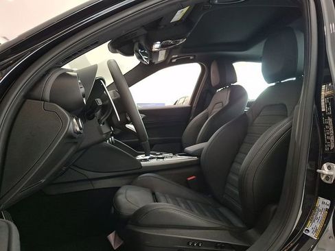 New 2026 Alfa Romeo Giulia Base image 9