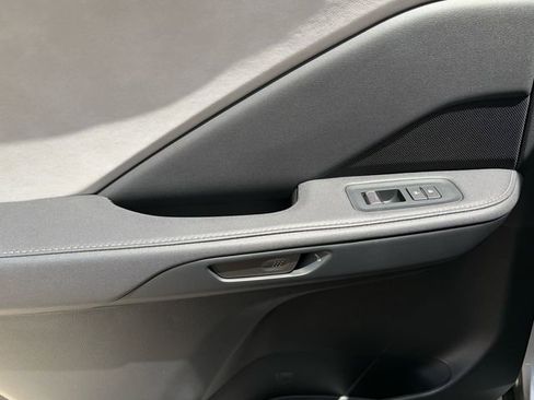 New 2026 Lexus TX 350 FWD image 18