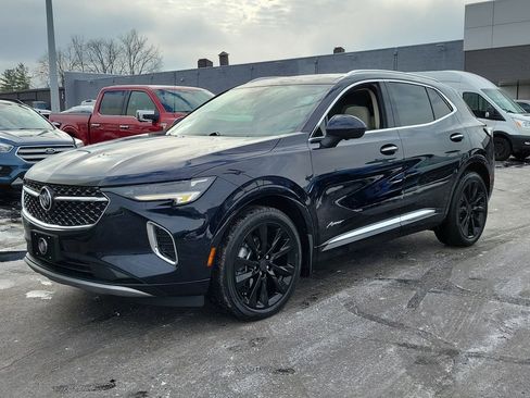 Used 2021 Buick Envision Avenir w/ Technology Package II image 8