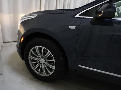 Used 2019 Cadillac XT5 Luxury image 35
