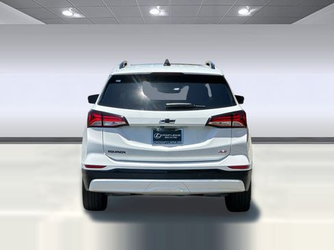 Used 2024 Chevrolet Equinox RS FWD image 9