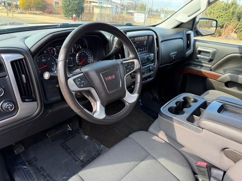 Used 2017 GMC Sierra 1500 SLE w/ SLE Value Package image 15