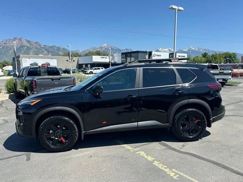 Used 2026 Nissan Rogue SV w/ Rock Creek Premium Package AWD/4WD image 7
