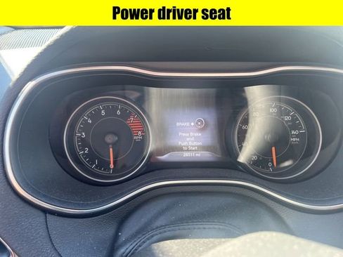 Used 2022 Jeep Cherokee Latitude Lux image 11