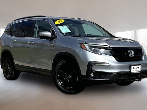 Used 2021 Honda Pilot Special Edition image 3