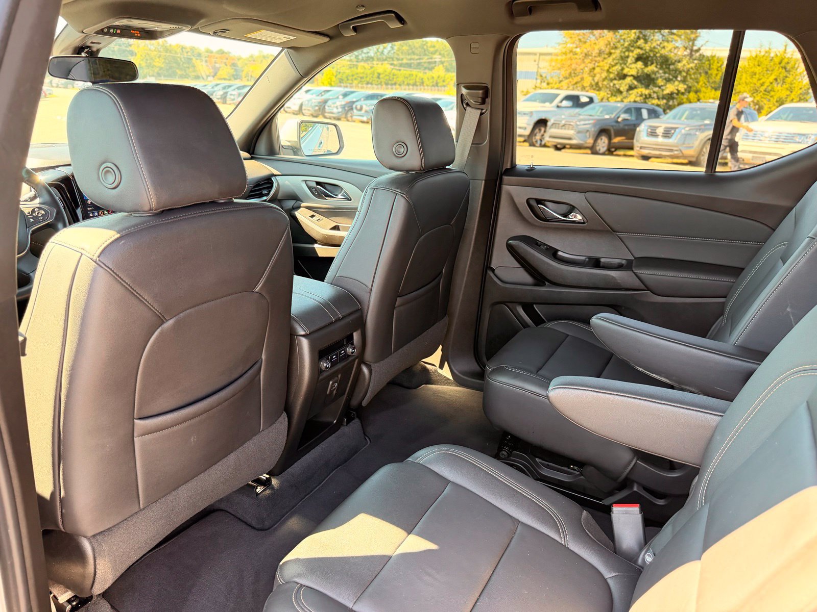 Used 2022 Chevrolet Traverse LT AWD/4WD image 20