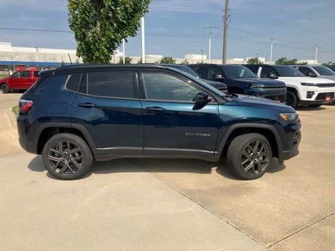 New 2026 Jeep Compass Limited AWD/4WD image 5