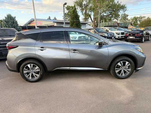 Used 2022 Nissan Murano SV AWD/4WD image 10