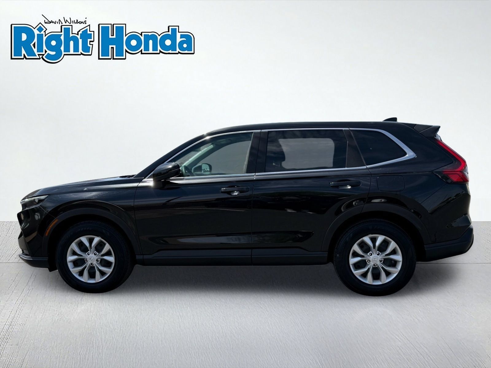 Used 2025 Honda CR-V LX image 2