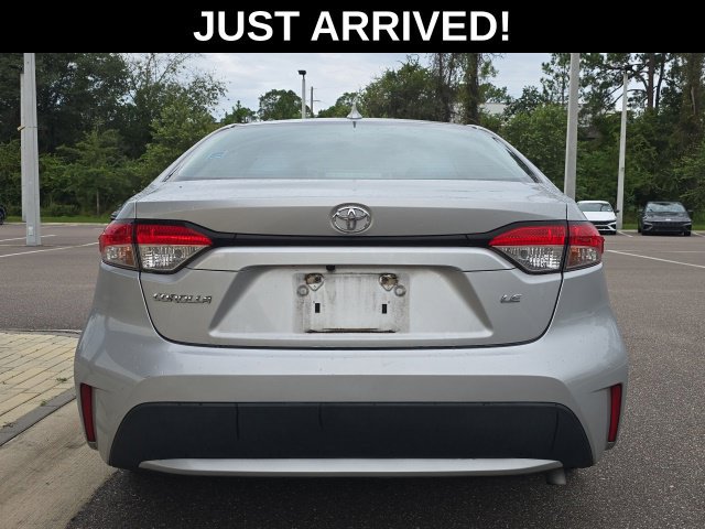 Used 2020 Toyota Corolla LE FWD image 4