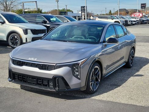 New 2026 Kia K4 GT-Line image 3