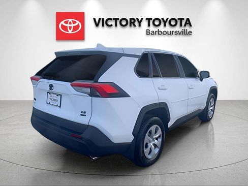 New 2025 Toyota RAV4 LE image 4
