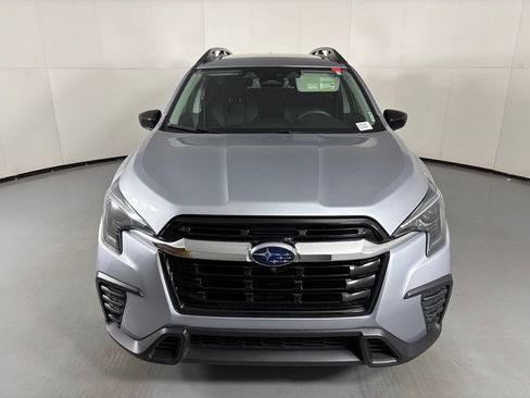 Used 2024 Subaru Ascent Limited w/ Technology Package AWD/4WD image 3