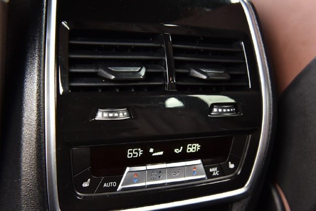 Used 2022 BMW X5 xDrive40i w/ Executive Package AWD/4WD image 24