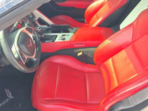 Used 2019 Chevrolet Corvette Stingray Convertible w/ 3LT Preferred Equipment Group RWD image 14
