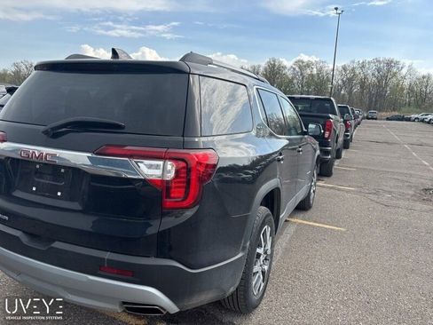 Used 2023 GMC Acadia SLT FWD image 5