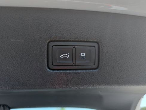 Used 2025 Audi RS 7 Performance AWD/4WD image 15