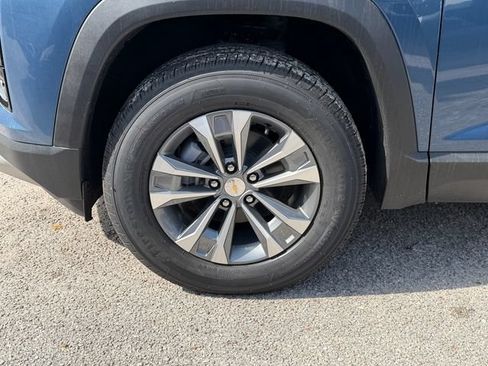 New 2026 Chevrolet Equinox LT w/ Safety and Technology Package FWD image 11